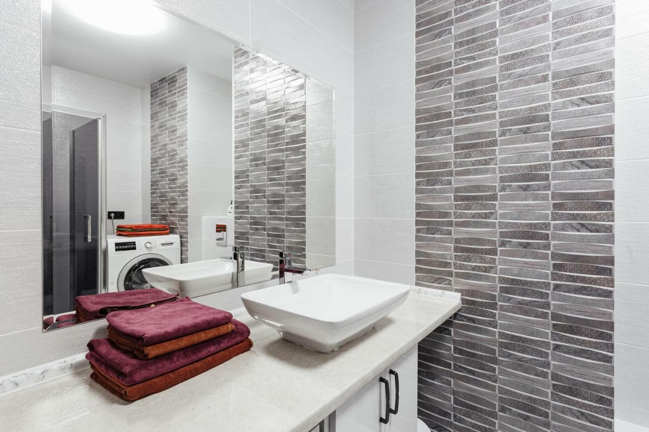 אודסה Apartments In Arcadia Vip מראה חיצוני תמונה